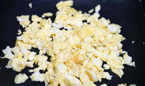 蛋炒饭最好吃的做法之一 橄榄菜蛋炒饭,味道全变了,还好吃