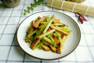 快手家常菜 香芹炒豆干的做法 菜谱 豆果美食 