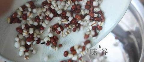 红豆薏米祛湿只能煲粥 其实还可以这样吃