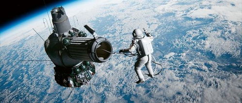 人类太空行走第一人 功勋宇航员 列昂诺夫的传奇故事