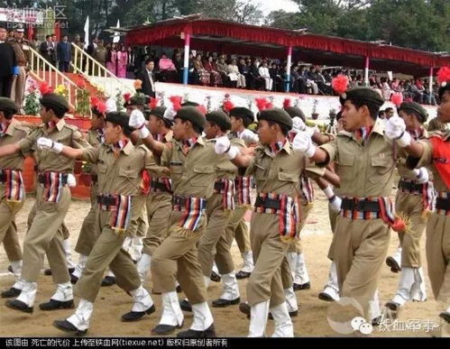 世界各国奇葩大阅兵,智利女兵人手一个公文包 