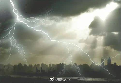 明天山城有雷雨来袭 多条高速将受影响