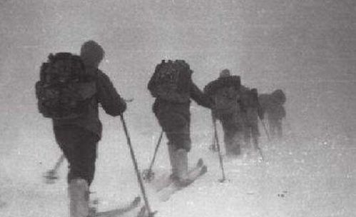 1959年,这支前苏联登山队, 遇难 而死,真相众说纷纭